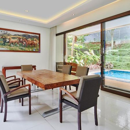 Oyama City View Villa 4 Bedrooms With A Private Swimming Pool Bandung Luaran gambar