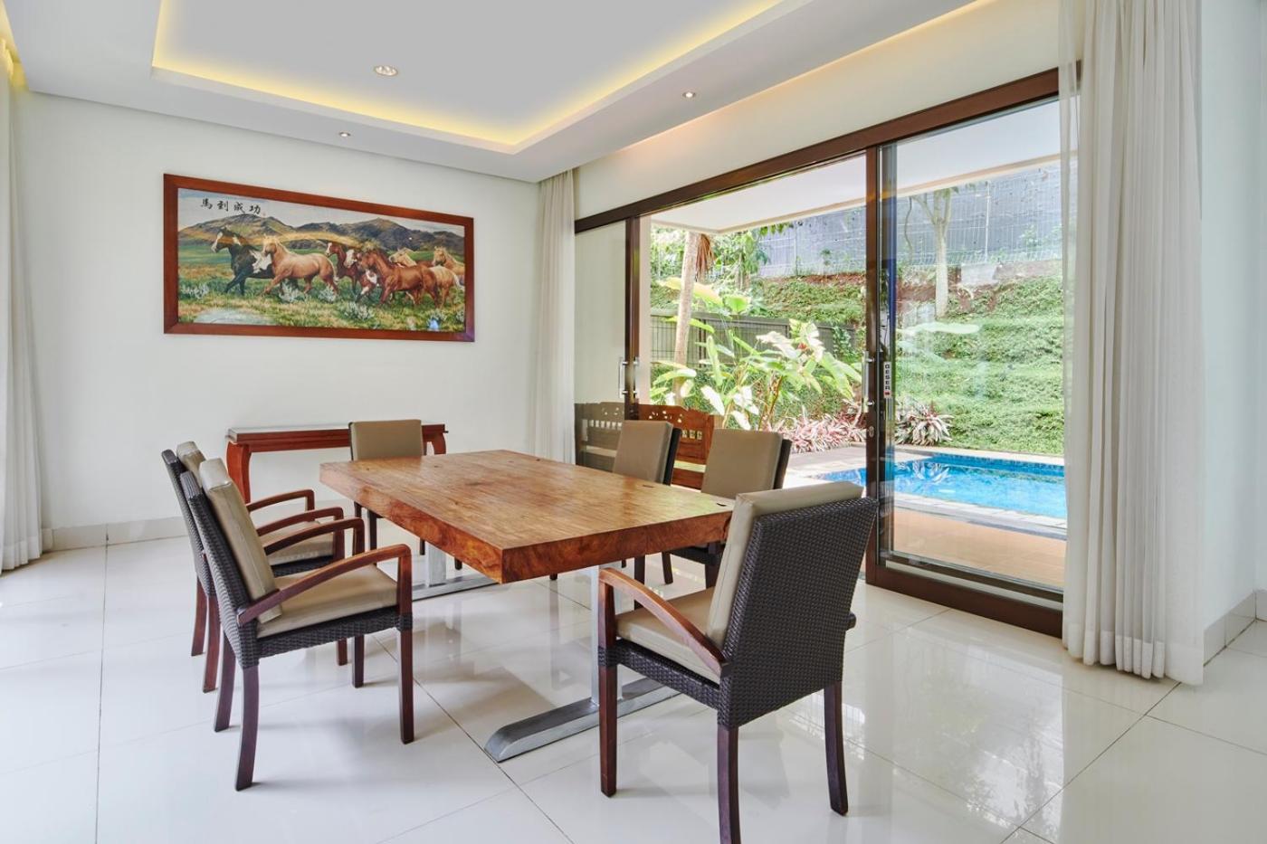 Oyama City View Villa 4 Bedrooms With A Private Swimming Pool Bandung Luaran gambar