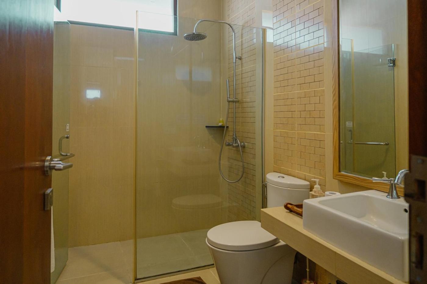 Oyama City View Villa 4 Bedrooms With A Private Swimming Pool Bandung Luaran gambar